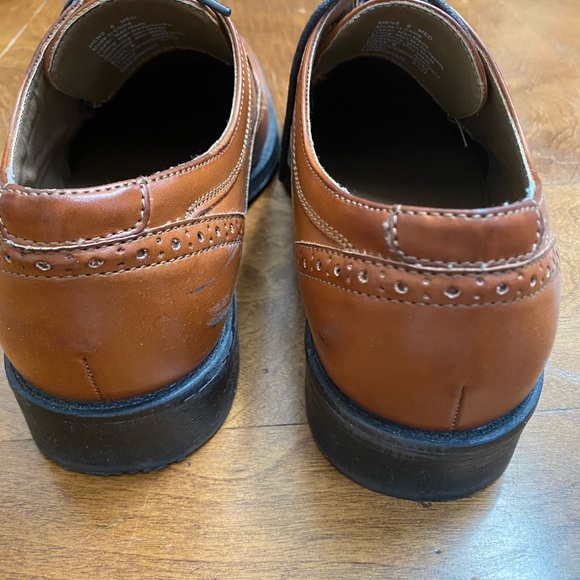 Apt. 9 Men’s Brown Dress Shoes Size 8 - Picture 5 of 6
